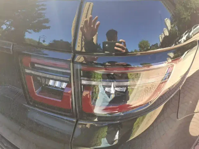 Land Rover Discovery Sport — Фото автомобиля 7