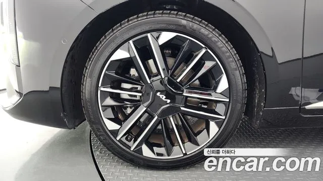 Kia K8 The New K8 2.5 Бензин 2WD — Фото автомобиля 5