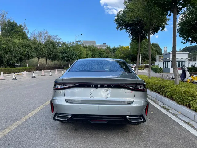 Chery Arrizo 8 — Фото автомобиля 6
