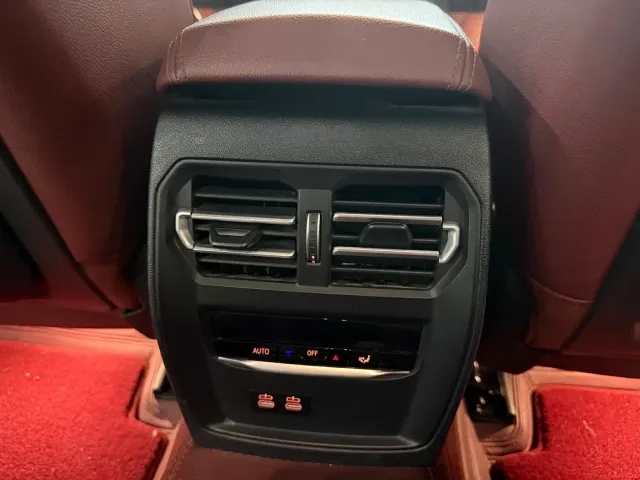BMW 3 Series — Фото автомобиля 18