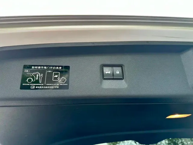Infiniti QX60 — Фото автомобиля 21