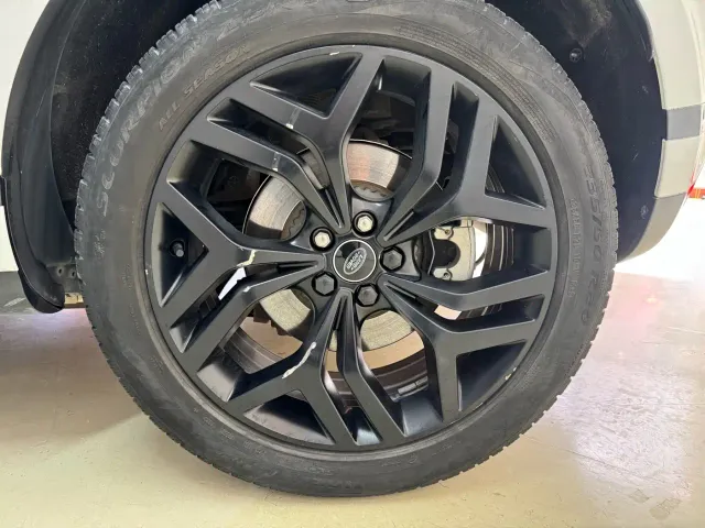 Land Rover Range Rover Evoque — Фото автомобиля 18