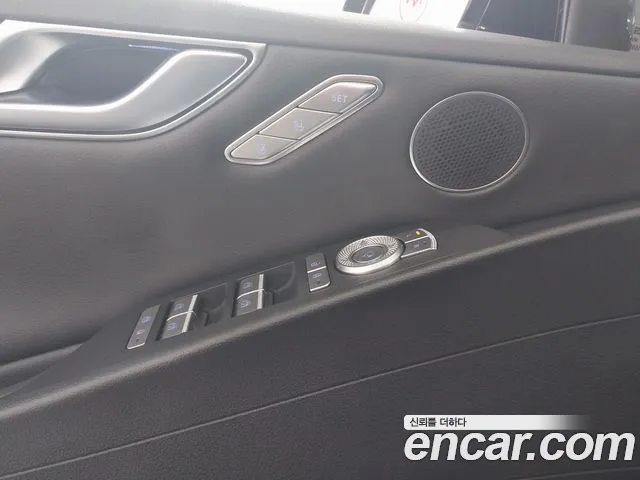 Genesis G80 RG3 — Фото автомобиля 13