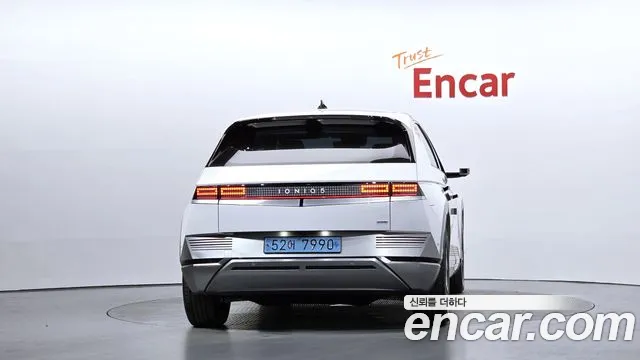 Hyundai Ioniq 5 — Фото автомобиля 4