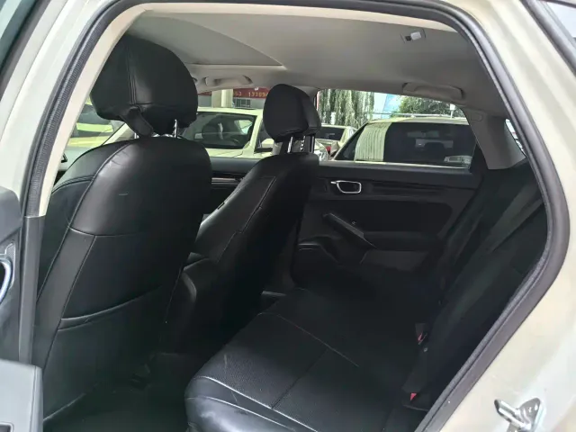 Honda Civic — Фото автомобиля 10