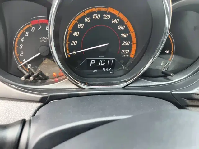 Toyota YARiS L Zhi Xuan — Фото автомобиля 13