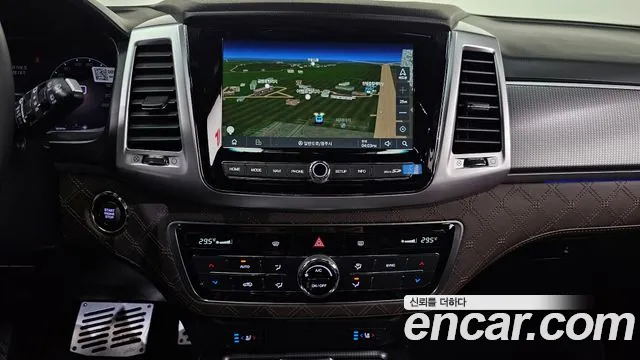 KG_Mobility_Ssangyong Rexton All Rexton Дизель 2.2 4WD — Фото автомобиля 17
