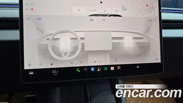Tesla Model 3 — Фото автомобиля 20