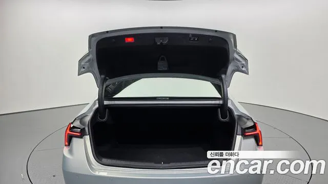 Kia K8 Signature — Фото автомобиля 20