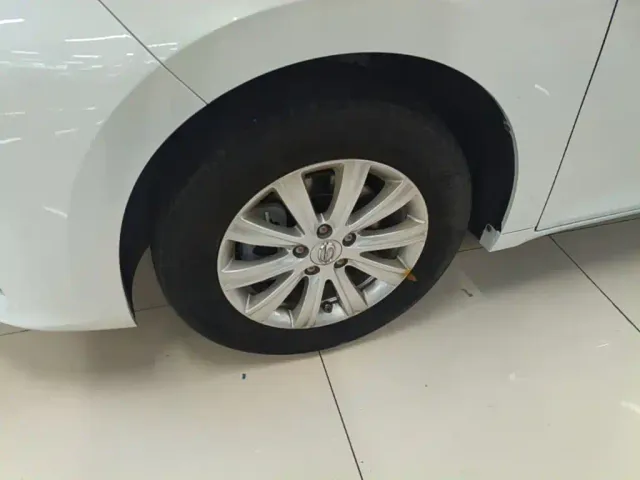 GAC Trumpchi M6 — Фото автомобиля 22