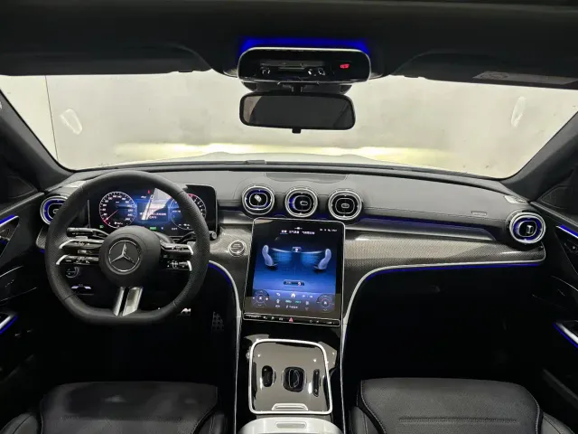 Mercedes-Benz C-Class — Фото автомобиля 13