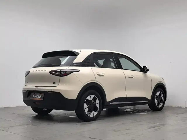 Geely Starry Wish — Фото автомобиля 2