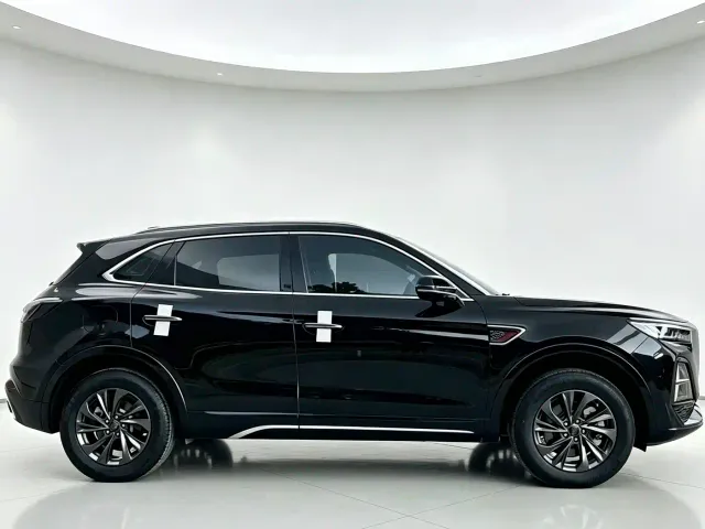 Hongqi HS5 — Фото автомобиля 8