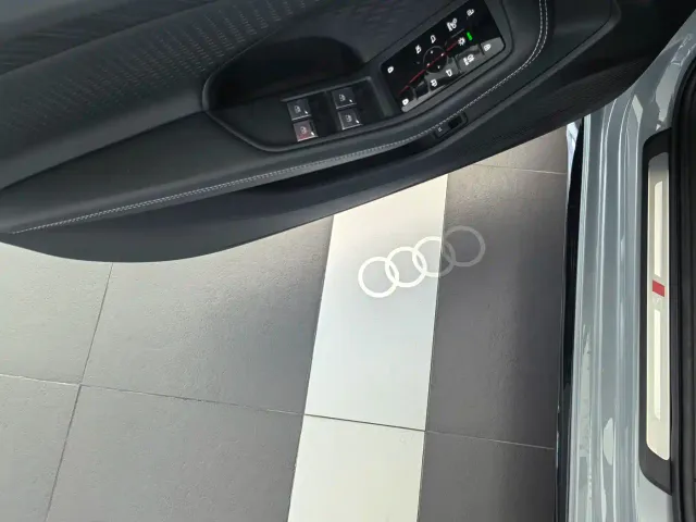 Audi A5L — Фото автомобиля 8