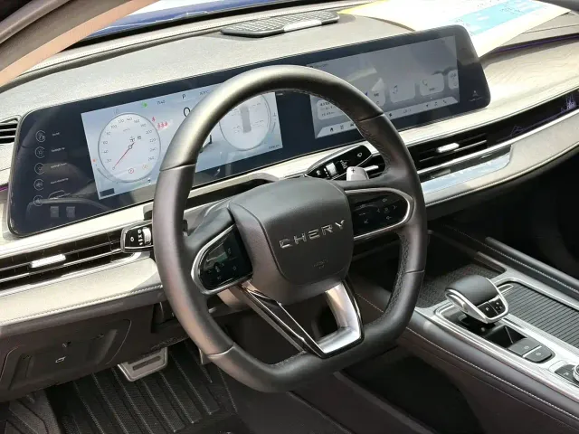 Chery Arrizo 8 — Фото автомобиля 6