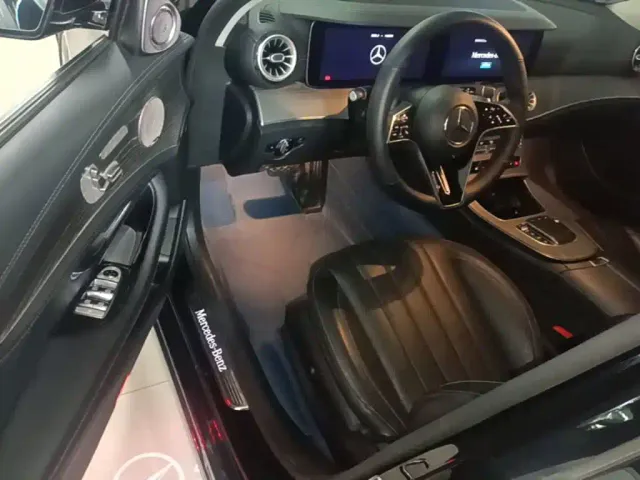 Mercedes-Benz Mercedes-Benz E-Class 2022 Second Facelift E 300 L Premium — Фото автомобиля 15