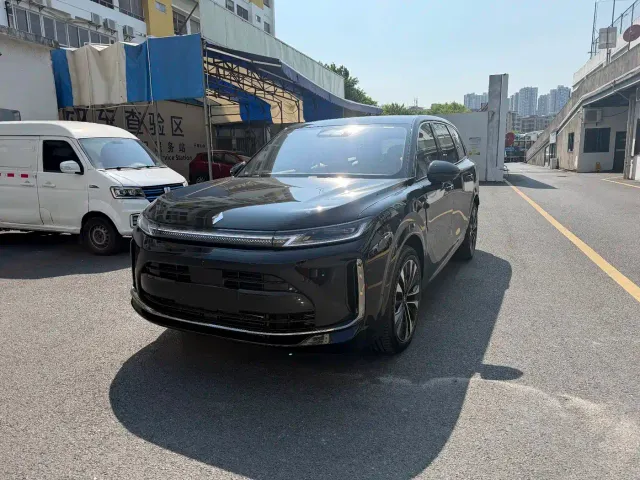 Huajing Baojun S — Фото автомобиля 3