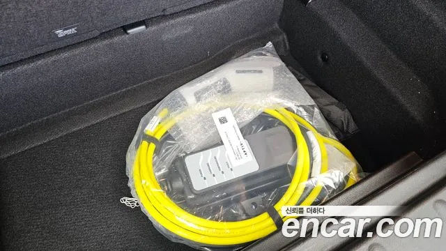 MINI Cooper Cooper Electric — Фото автомобиля 30