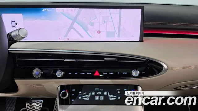 Genesis GV70 — Фото автомобиля 19