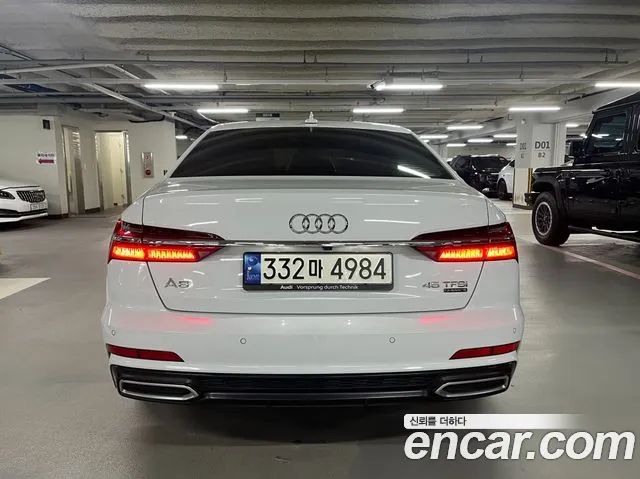 Audi A6 — Фото автомобиля 4