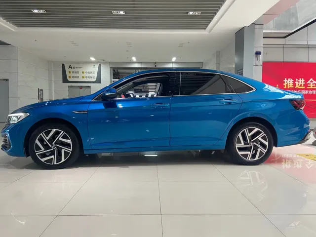 Volkswagen Sagitar — Фото автомобиля 4
