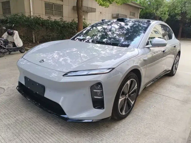 Фотография автомобиля — Nio ET5
