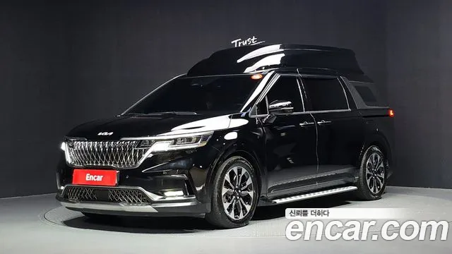 Фотография автомобиля — Kia Carnival Generation 4