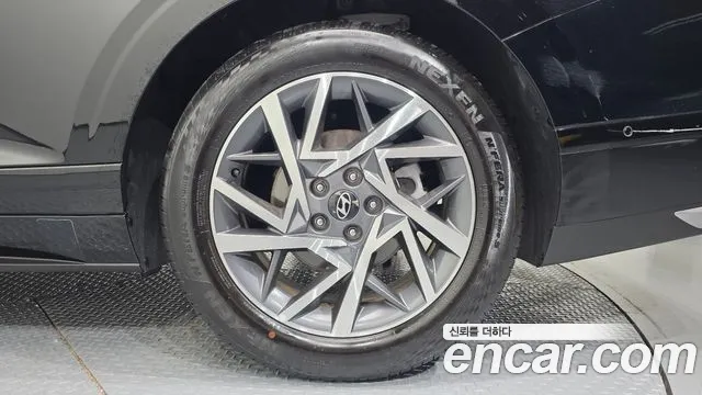 Hyundai Grandeur GN7 — Фото автомобиля 6