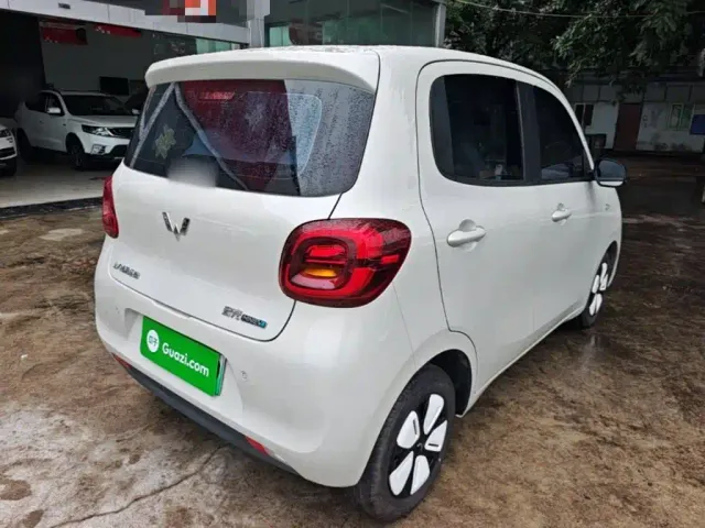 Wuling Hongguang Mini EV — Фото автомобиля 6