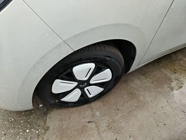 Wuling Hongguang Mini EV — Фото автомобиля 22