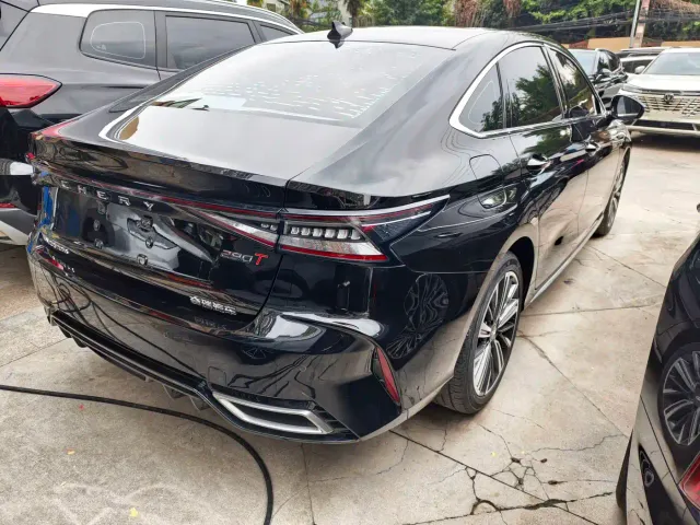 Chery Arrizo 8 — Фото автомобиля 13