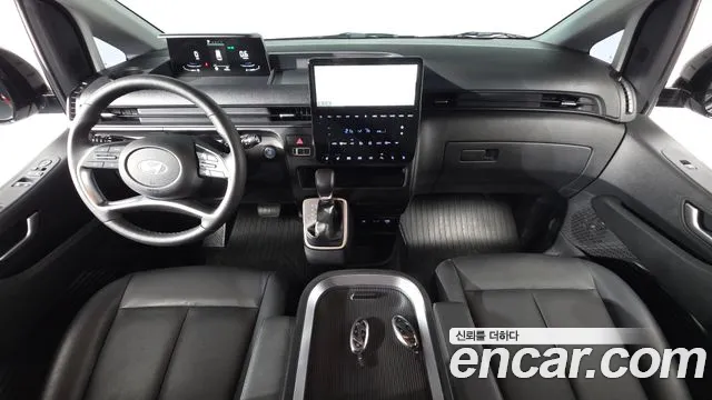 Hyundai Staria — Фото автомобиля 10