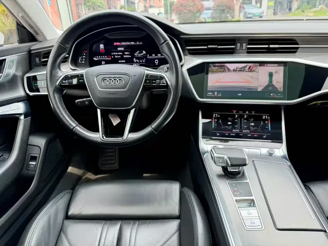 Audi A7 — Фото автомобиля 16