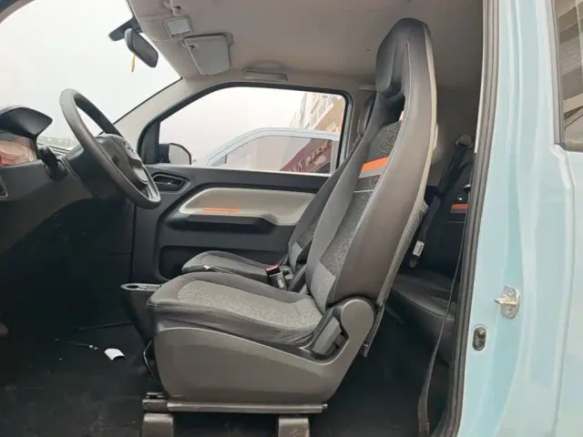 Wuling Hongguang Mini EV — Фото автомобиля 14