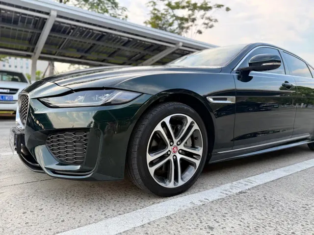 Jaguar XEL — Фото автомобиля 5