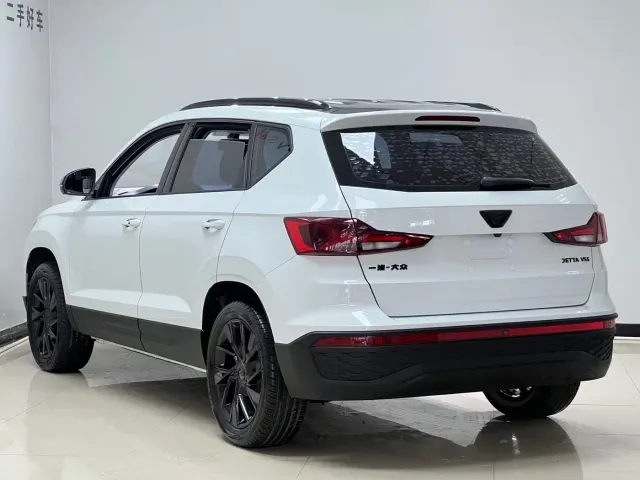 Jetta VS5 — Фото автомобиля 4