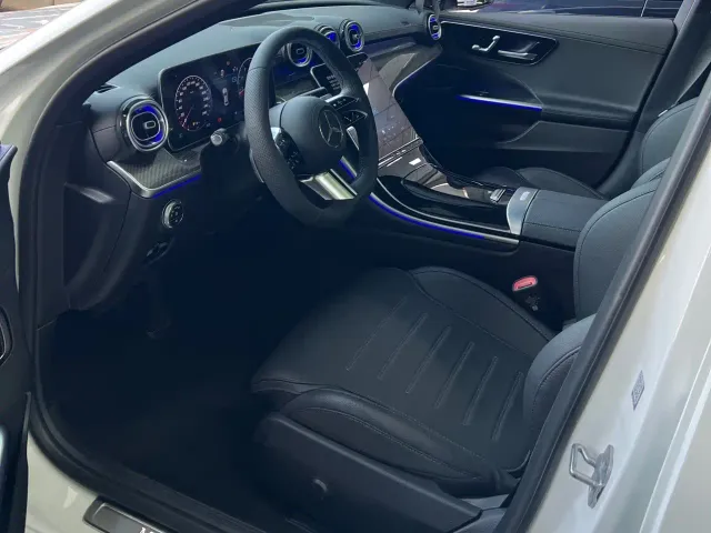 Mercedes-Benz C-Class — Фото автомобиля 4