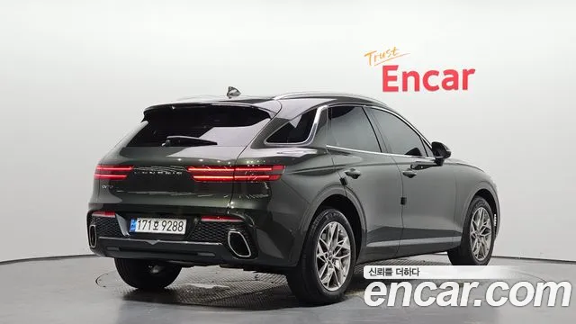 Genesis GV70 2.5T Бензин 2WD — Фото автомобиля 2