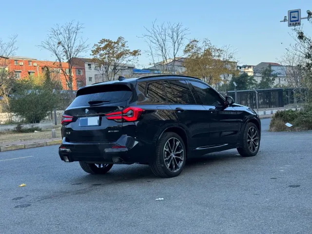 BMW X3 — Фото автомобиля 14