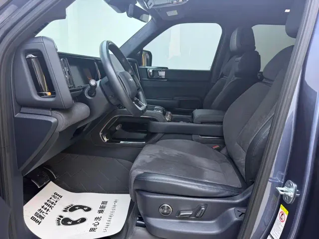 BYD FangChengBao Leopard 5 — Фото автомобиля 4