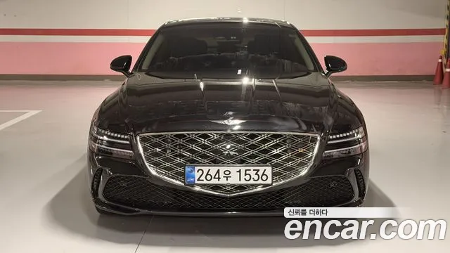Genesis G80 RG3 — Фото автомобиля 3