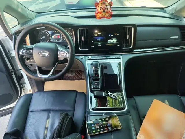 GAC Trumpchi M8 — Фото автомобиля 9