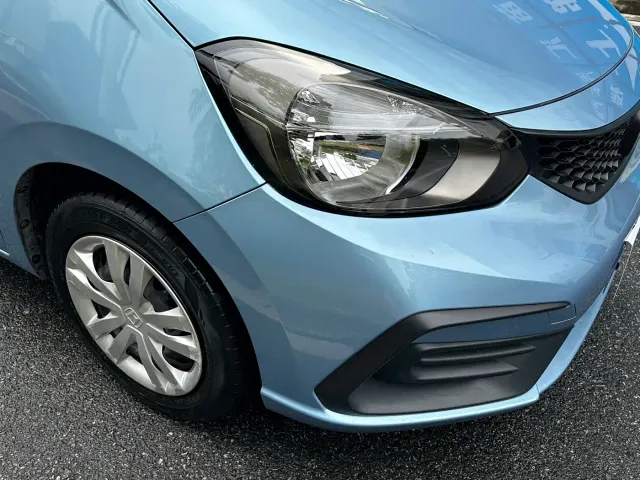 Honda Fit — Фото автомобиля 4