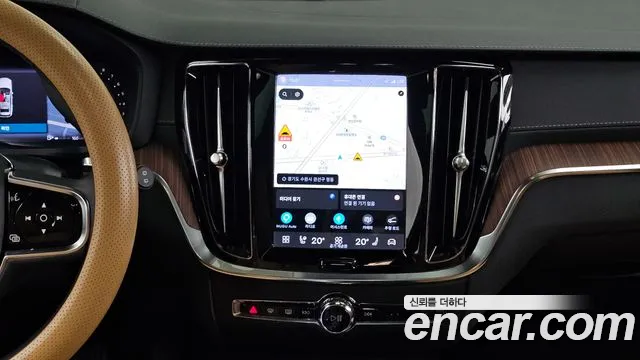 Вольво V60 V60 Cross Country 2 поколение B5 Ultimate AWD — Фото автомобиля 13