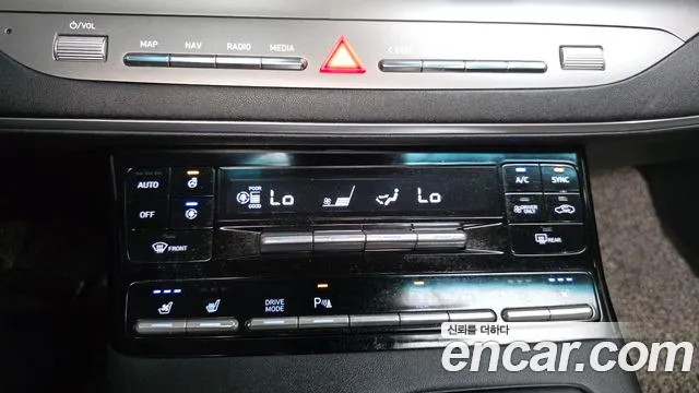 Hyundai Grandeur Exclusive — Фото автомобиля 17