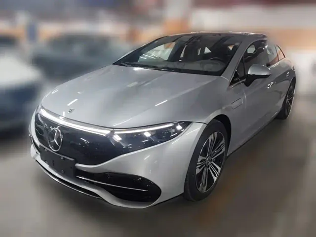 Фотография автомобиля — Mercedes-Benz EQS