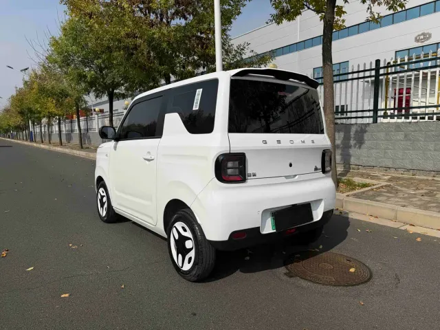 Geely Panda — Фото автомобиля 8