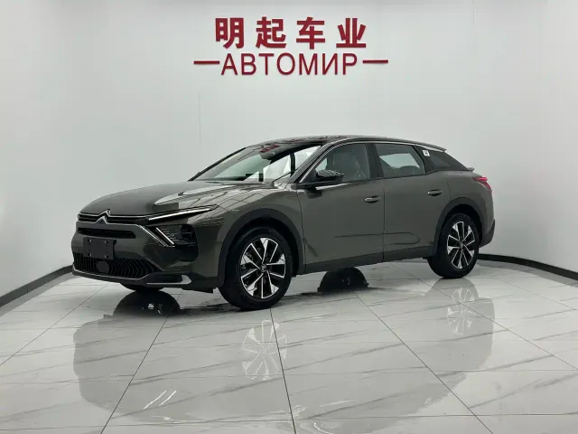 Фотография автомобиля — Citroen C5 X