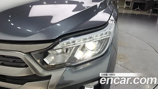 KG_Mobility_Ssangyong Rexton Новый Rexton Sport Дизель 2.2 2WD — Фото автомобиля 20