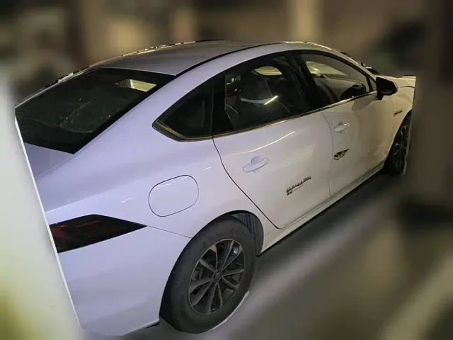 BYD Qin PLUS — Фото автомобиля 2